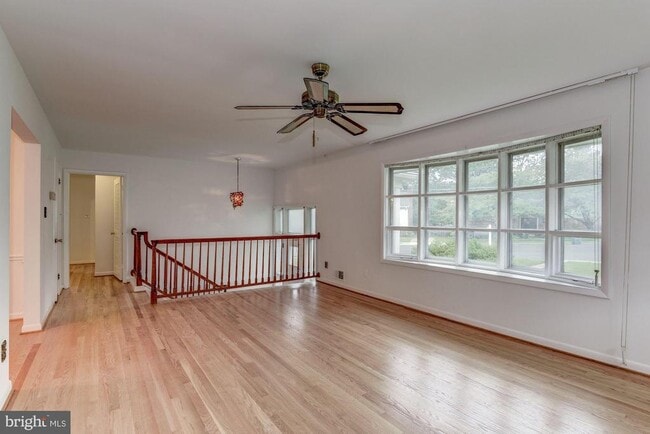 Building Photo - 335 N Madison St