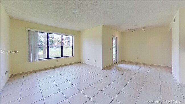 Building Photo - 4321 W McNab Rd