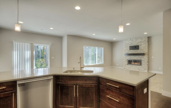 Building Photo - Beautiful Home in Bothell!