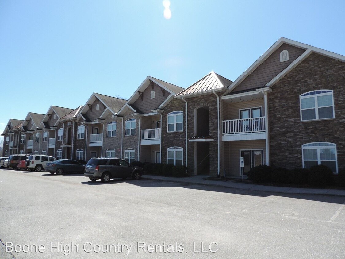 Primary Photo - 2 br, 2 bath House - 247 Eli Hartley Dr #206