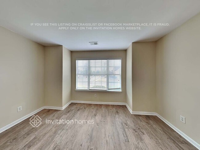 Foto del edificio - 9782 Sinclair Ln