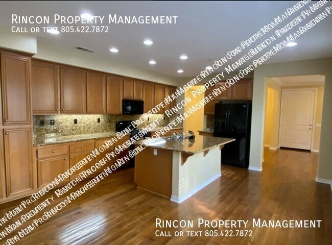 Building Photo - 3 Bedroom Townhome *Citrus Walk*