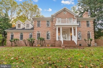 Building Photo - 2527 Hunter Mill Rd