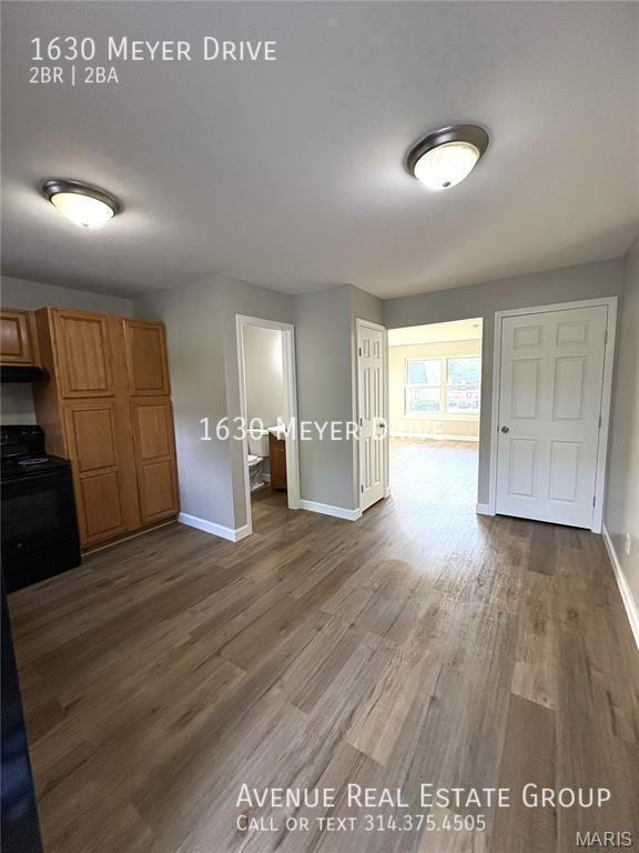 Foto del edificio - 1630 Meyer Dr