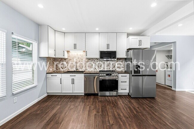 Foto del edificio - 2320 Spann Ave