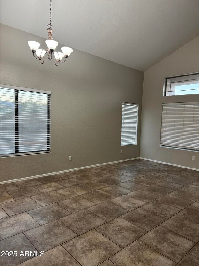 Building Photo - 12713 W Hollyhock Dr