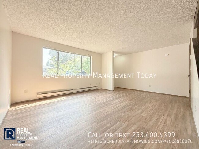 Foto del edificio - 1811 54th St Ct E