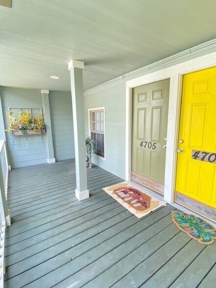 Building Photo - 4705 Park Dr
