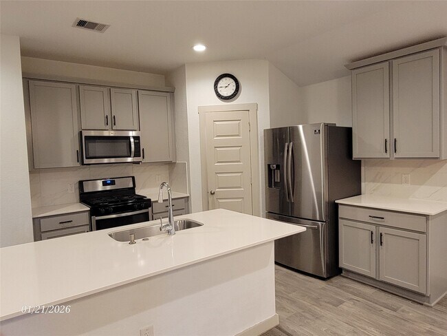 Building Photo - 8215 Hush Hts Dr