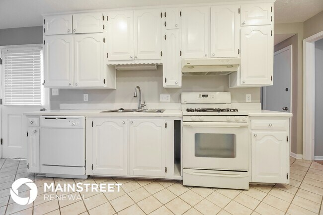 Building Photo - 2300 NW 85th Terrace