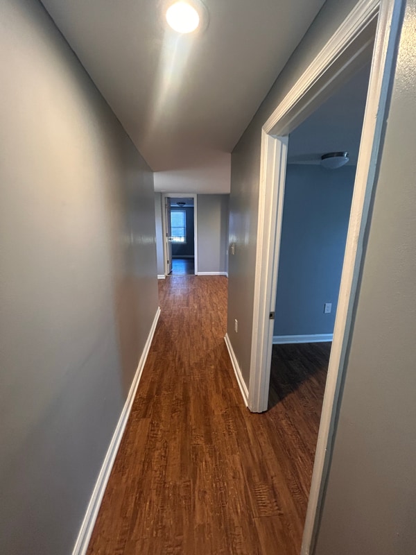 Building Photo - 240 Riverview Ave