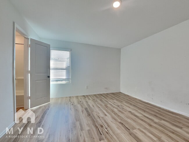 Building Photo - 17627 Noble Cypress Ct