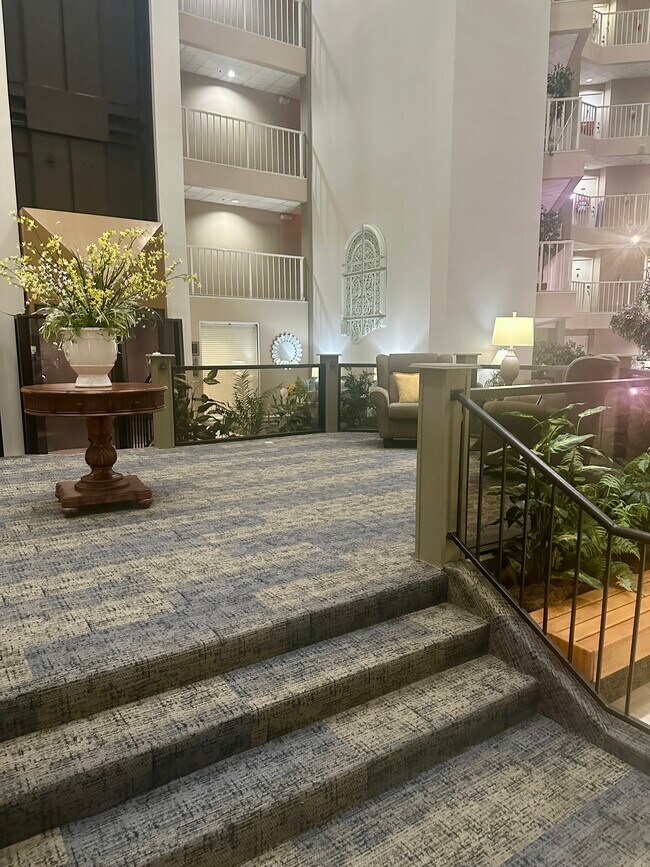 Peaceful Lounge in building - 11550 Southfork Ave