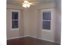 Building Photo - 214 2nd Ave