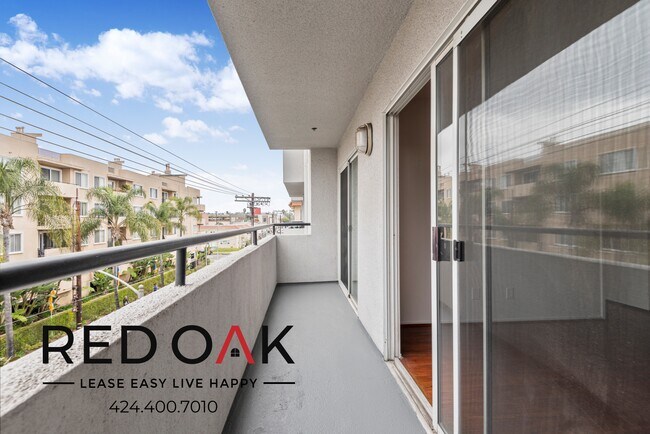 Building Photo - ~$200 OFF Each Month~ Gorgeous One Bedroom...