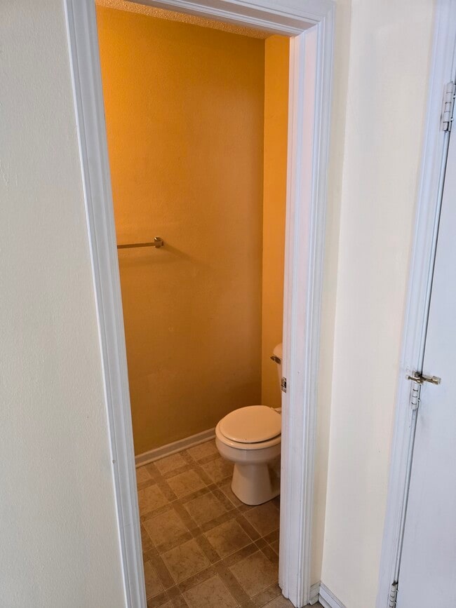 Foto del edificio - 10383 Fairmont Ln