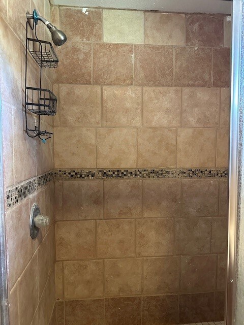 Foto del edificio - 6380 Green Meadow Dr