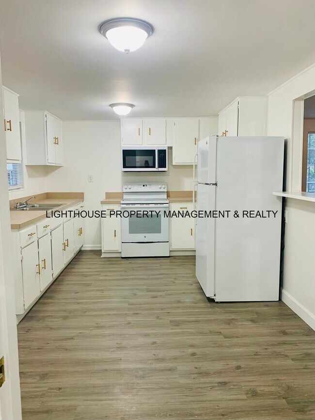 Foto del edificio - Beautiful Allendale Home With Large Fenced Yard