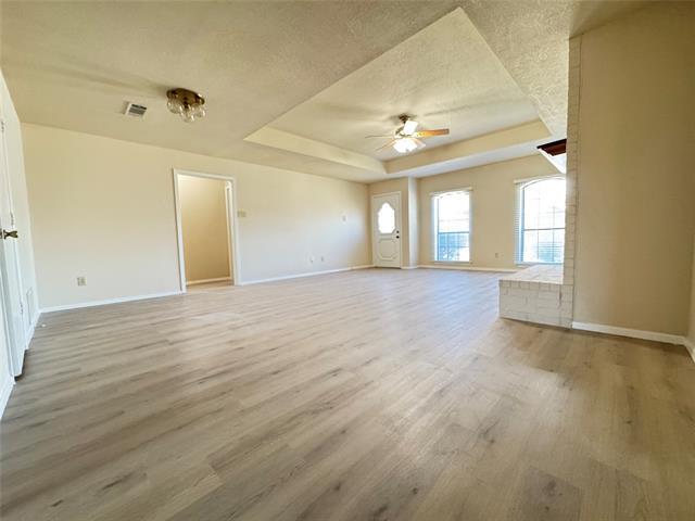 Foto del edificio - 528 Post Oak Ln