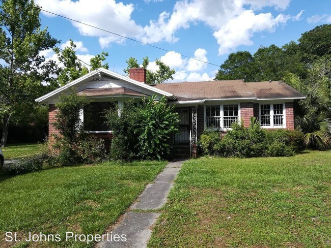 Building Photo - 3 br, 1 bath House - 2039 East Durkee Dr.