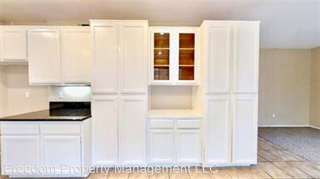 Foto del edificio - 4 br, 2.5 bath House - 5827 E Bottlebrush