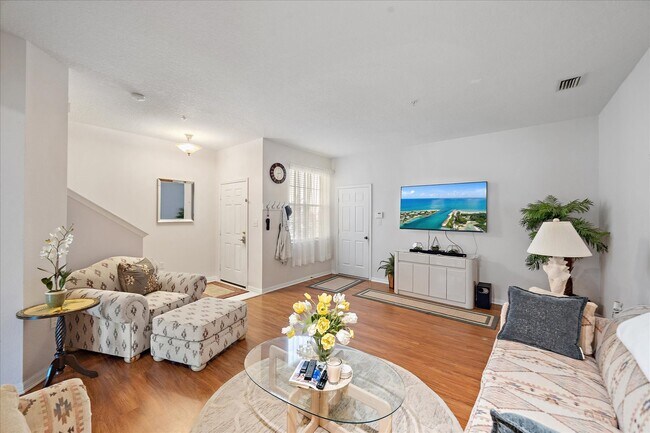 Foto del edificio - 3407 Parkridge Cir