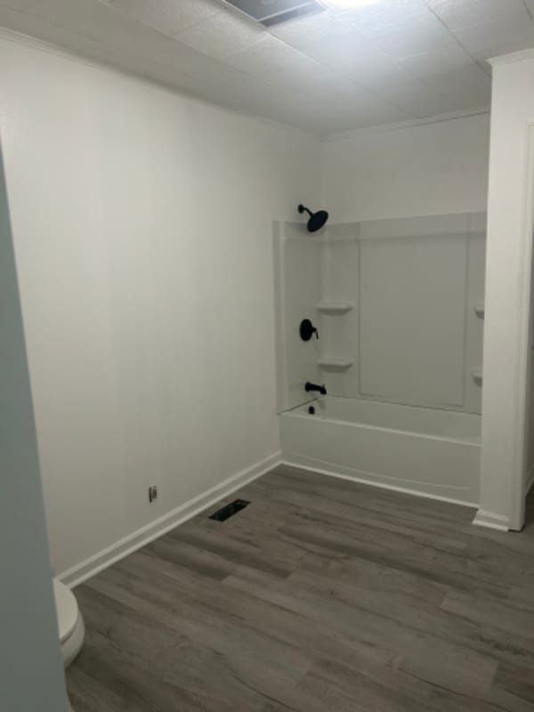 Building Photo - 221 Wilkins Ave