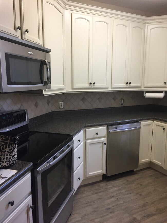 Updated Kitchen - 725 Bragg Dr