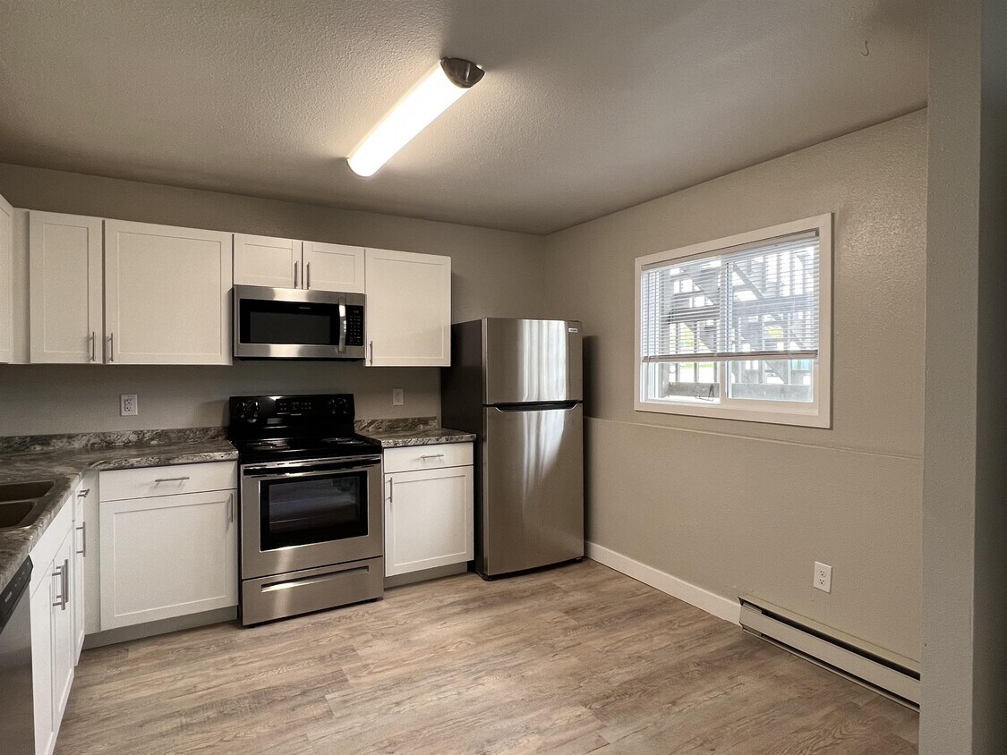 Foto principal - 4915 Green River St