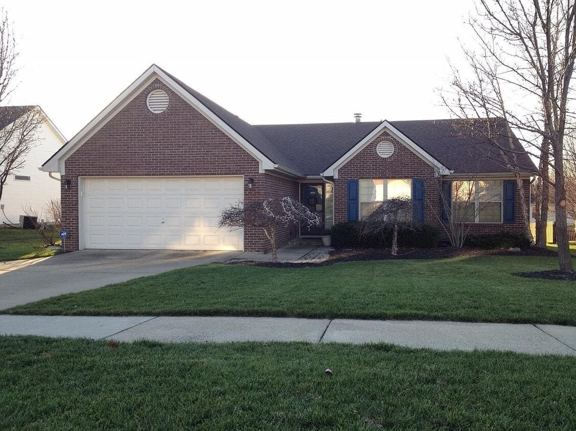 Photo - 10904 Sweet Water Dr (Louisville, KY)
