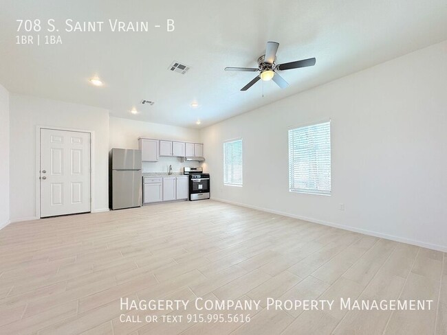 Building Photo - 708 St Vrain St