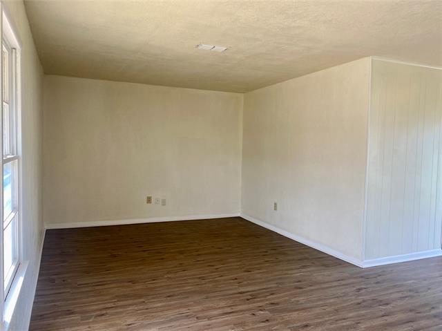Foto del edificio - 5326 Laguna Dr