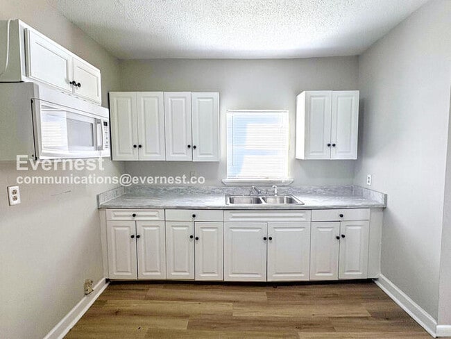 Foto del edificio - 430 Center St