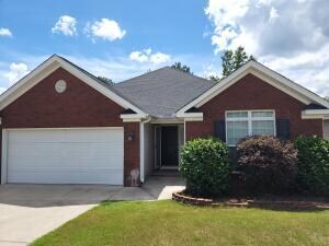 Primary Photo - 572 Lory Ln