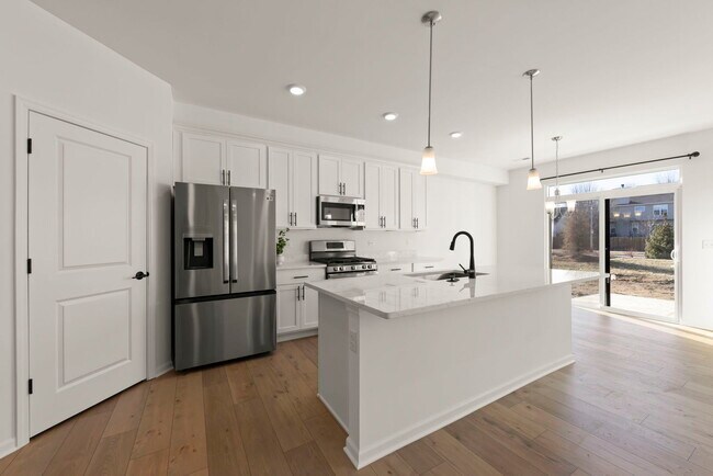 Foto del edificio - 4486 Chelsea Mnr Cir