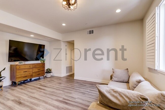 Building Photo - 7446 Palazzo Pl