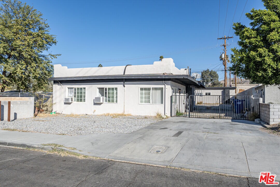 Primary Photo - 66124 Acoma Ave