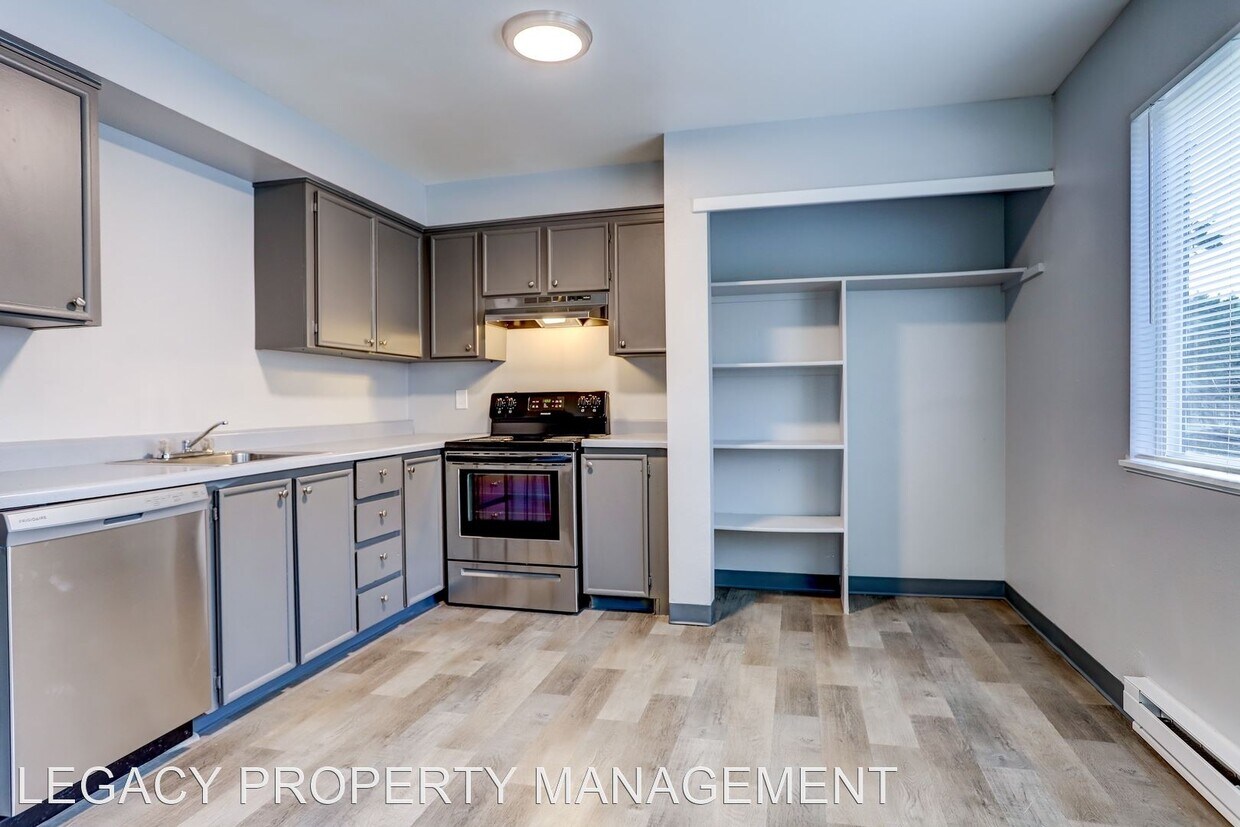 Foto principal - 16711 SE Powell Blvd