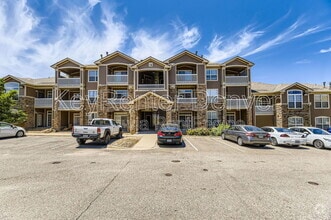Building Photo - 7440 S Blackhawk St