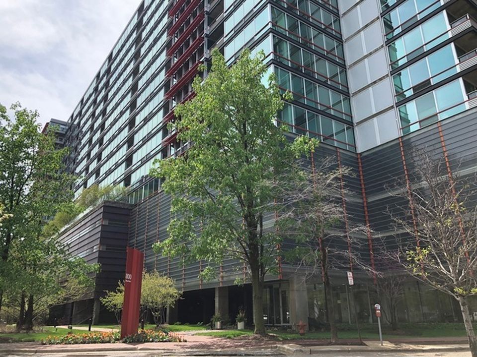 Foto principal - 800 Elgin Rd