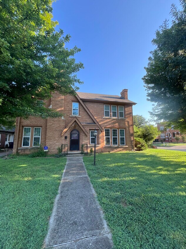 Foto principal - 1501 NW 18th St