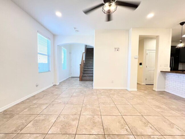 Foto del edificio - Wonderful two-story single-family house lo...