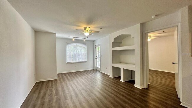 Foto del edificio - 7250 Westpointe Blvd