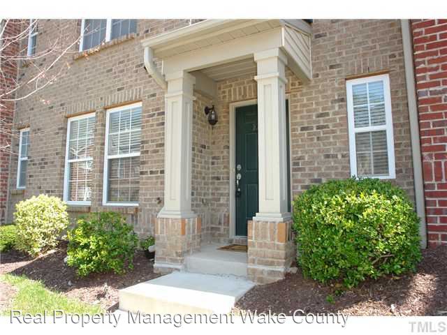 Primary Photo - 10032 Blackwell Dr