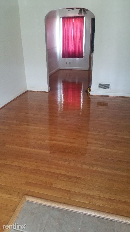 Foto principal - 4145 Crest Heights Rd