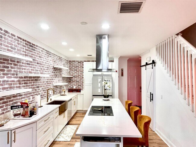 Foto del edificio - 3423 NW 14th Ct