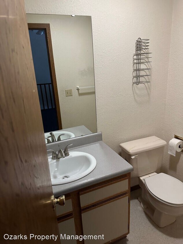 Primary Photo - 2 br, 2 bath House - 4 Memory Lane Unit 6