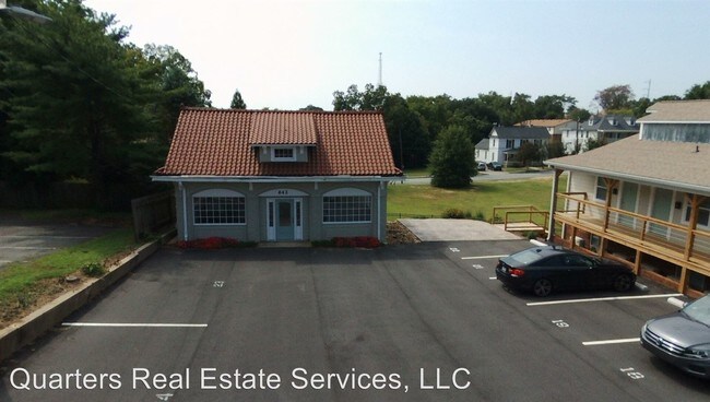 Foto del edificio - 648 Holly Ave