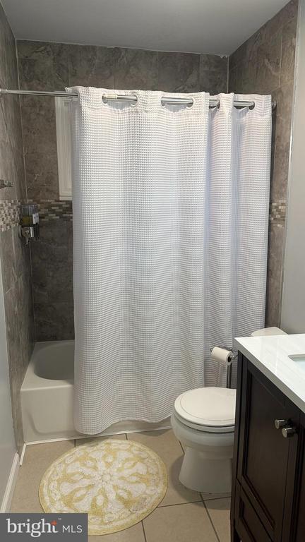 Building Photo - 41 Atlantis Ave