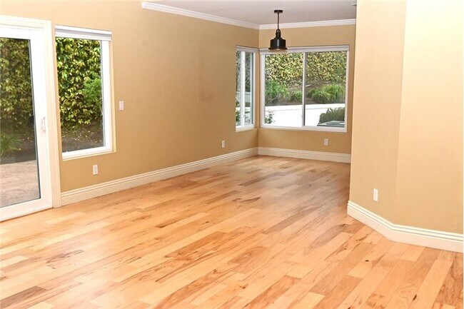 Building Photo - 13004 Candela Pl